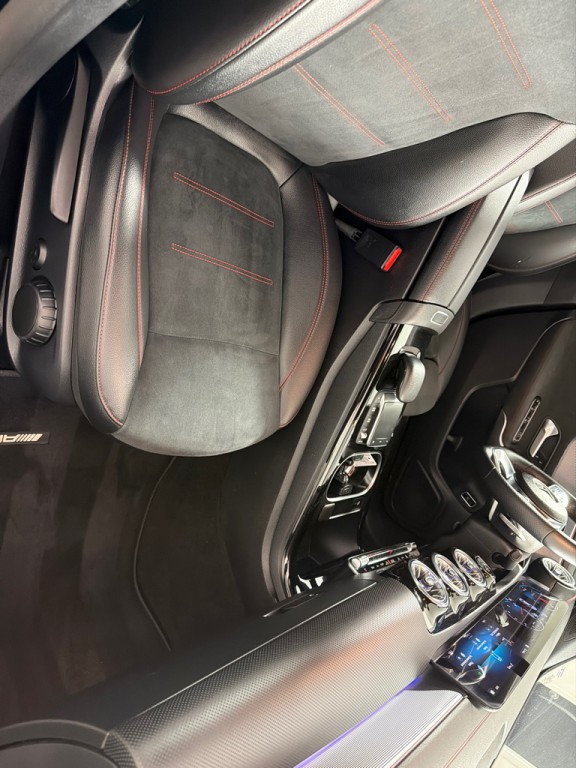 2022 Mercedes-Benz CLA-Class Image 24