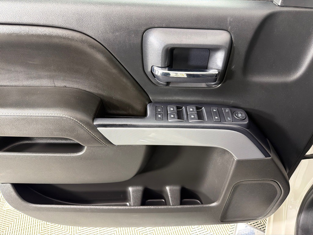 2015 Chevrolet Silverado 1500 Image 11