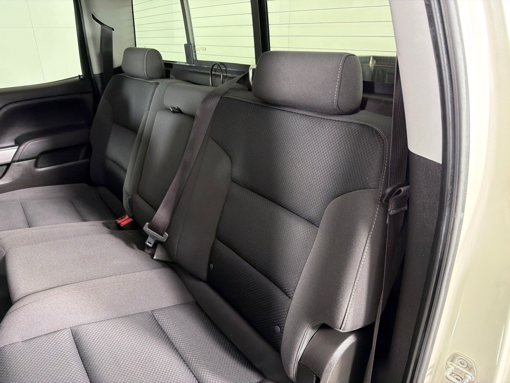 2015 Chevrolet Silverado 1500 Image 18