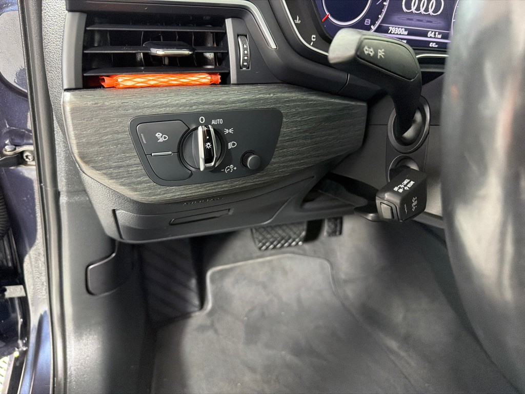 2018 Audi A4 Image 15