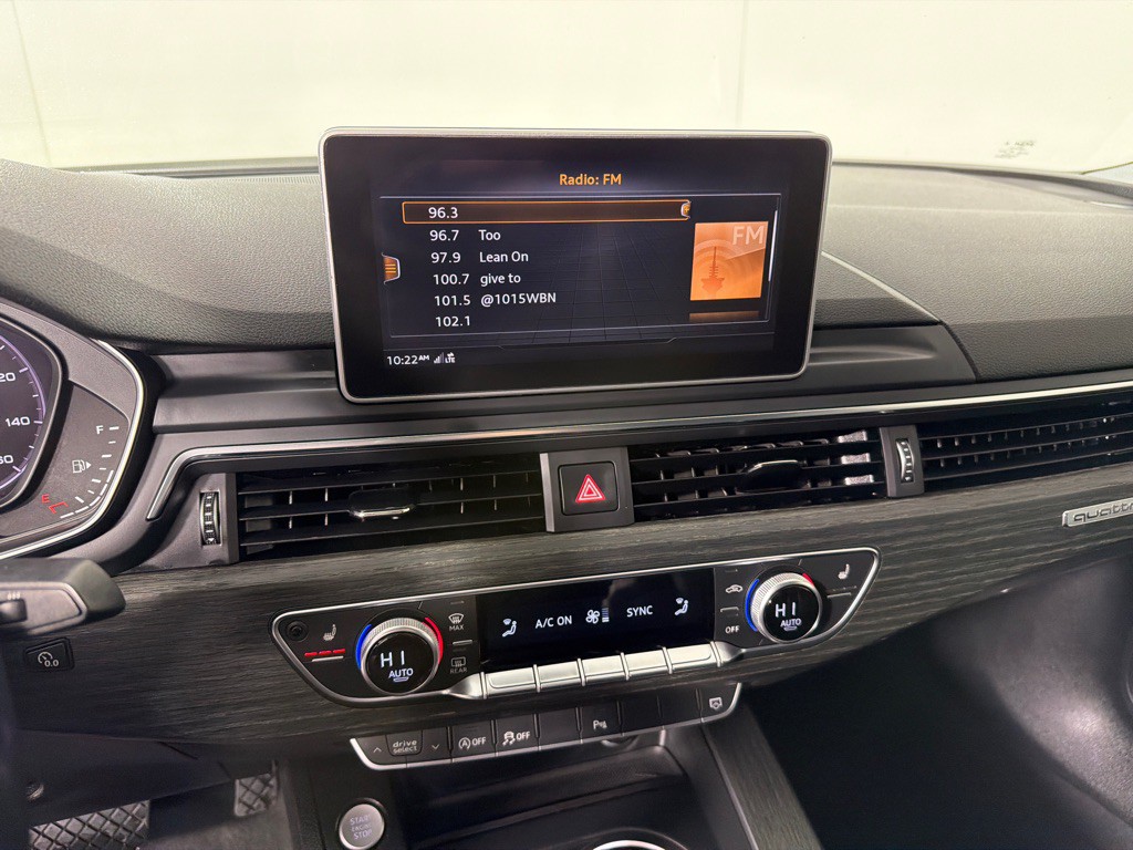 2018 Audi A4 Image 17