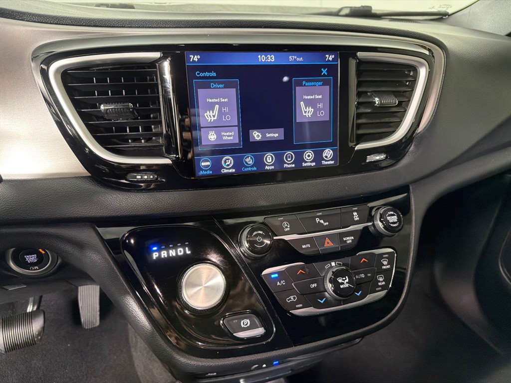 2020 Chrysler Pacifica Image 15