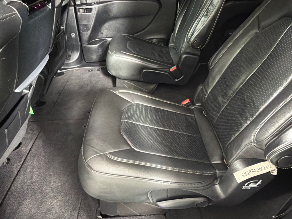 2020 Chrysler Pacifica Image 17