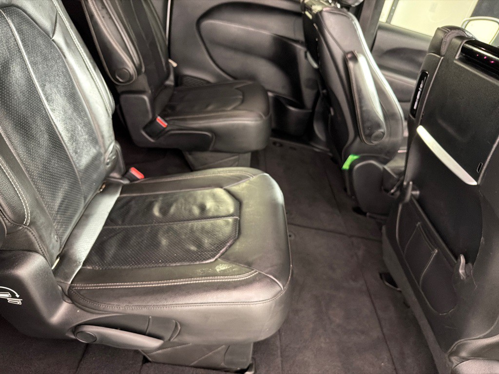 2020 Chrysler Pacifica Image 20