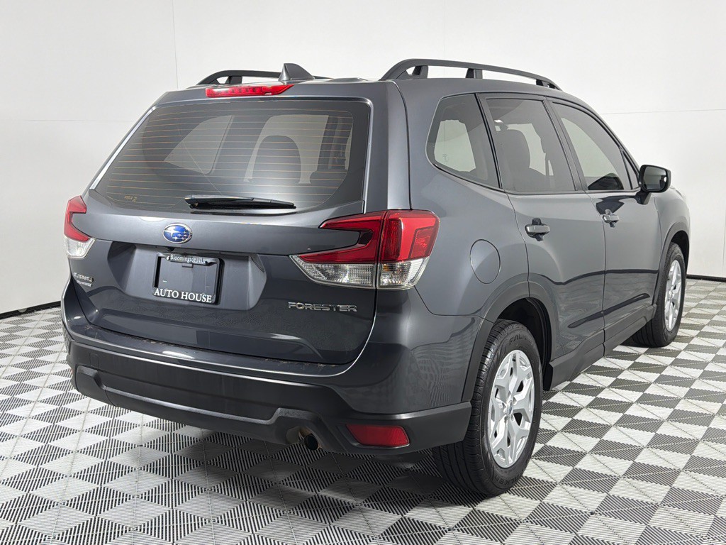 2023 Subaru Forester Image 5