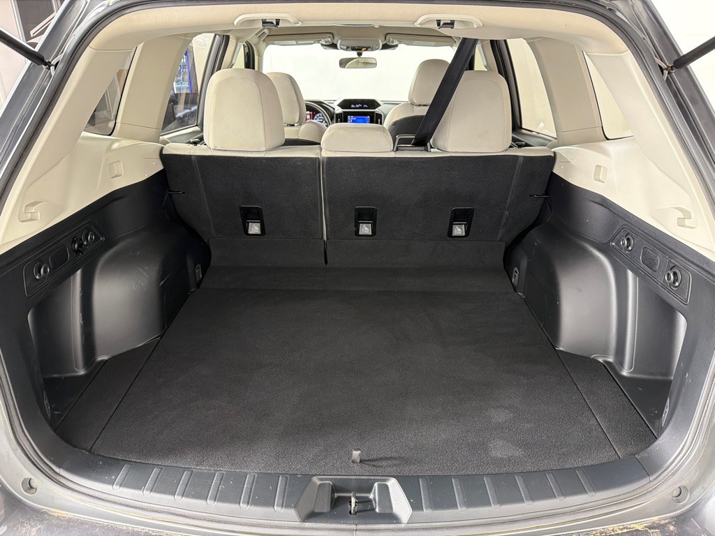 2023 Subaru Forester Image 21