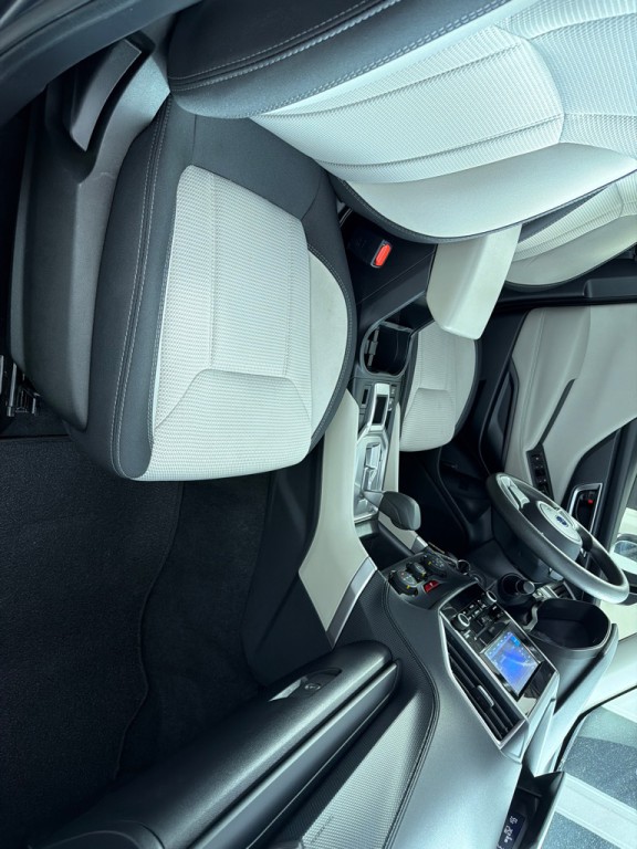 2023 Subaru Forester Image 24