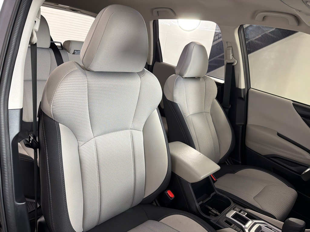 2023 Subaru Forester Image 25