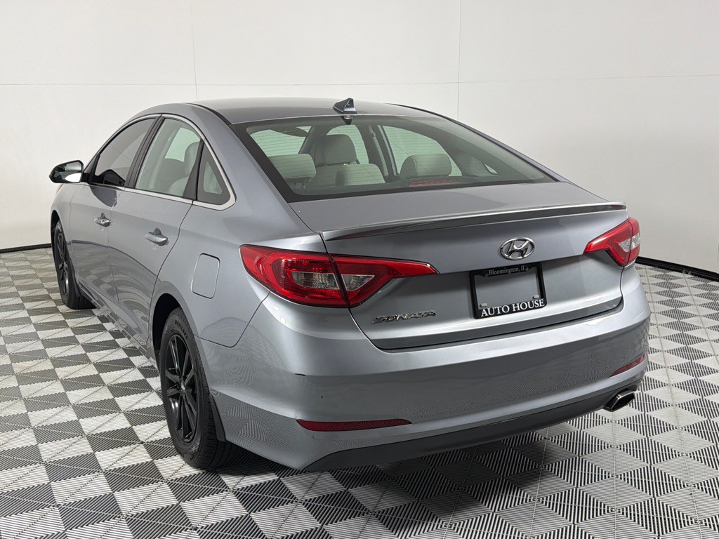 2015 Hyundai Sonata Image 6