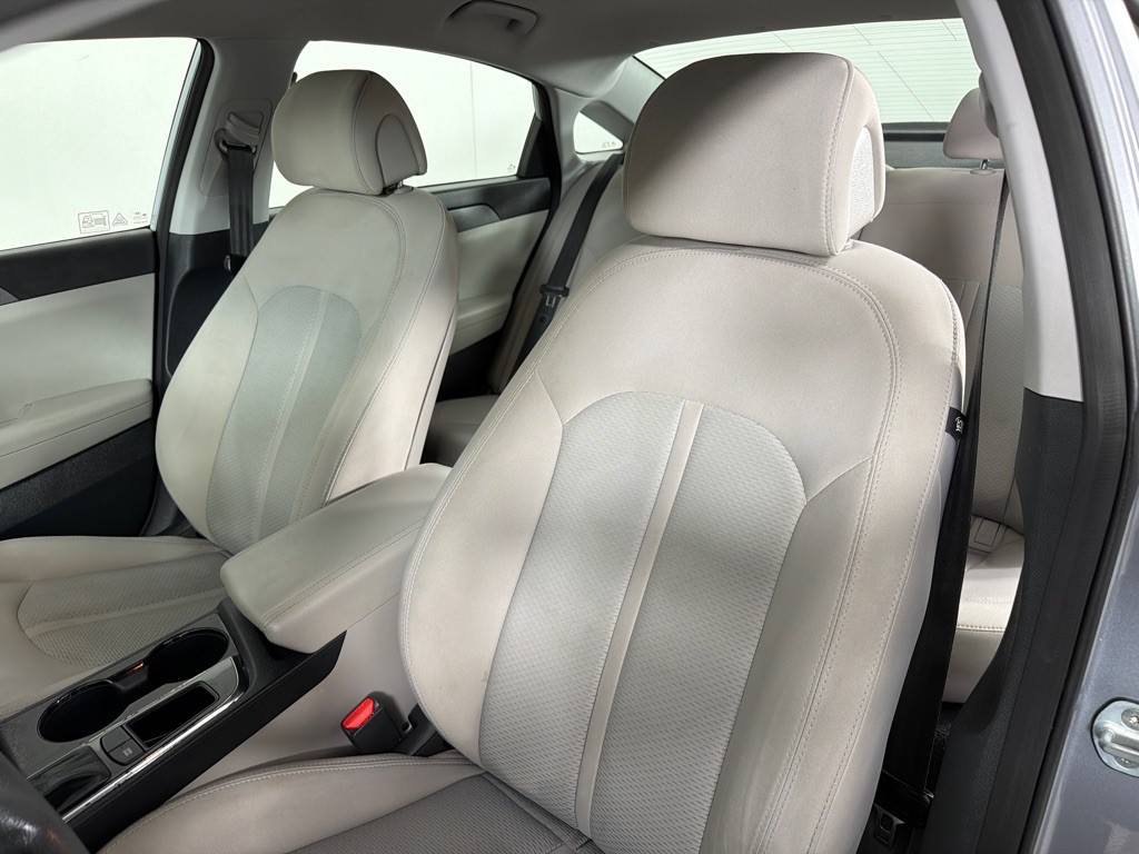 2015 Hyundai Sonata Image 10