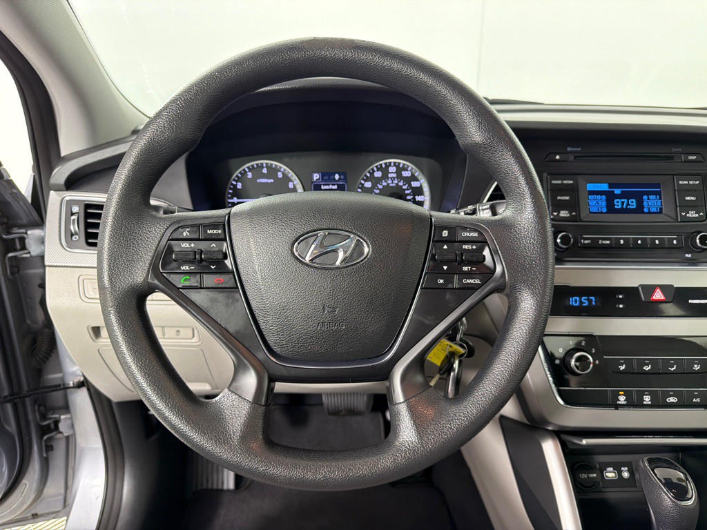 2015 Hyundai Sonata Image 12