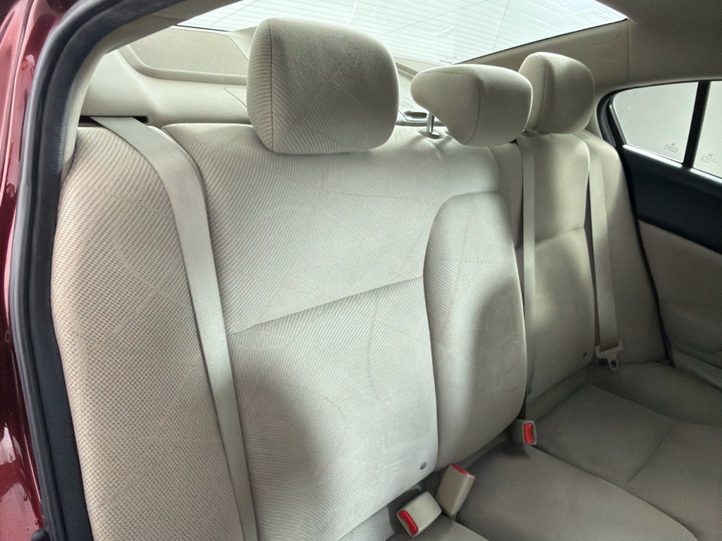 2012 Honda Civic Image 17