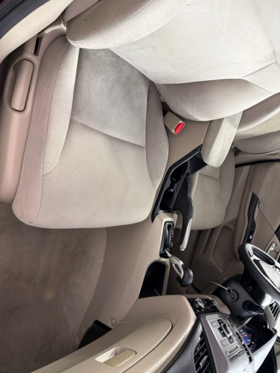 2012 Honda Civic Image 18
