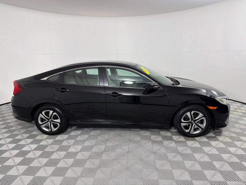 2016 Honda Civic Image 4