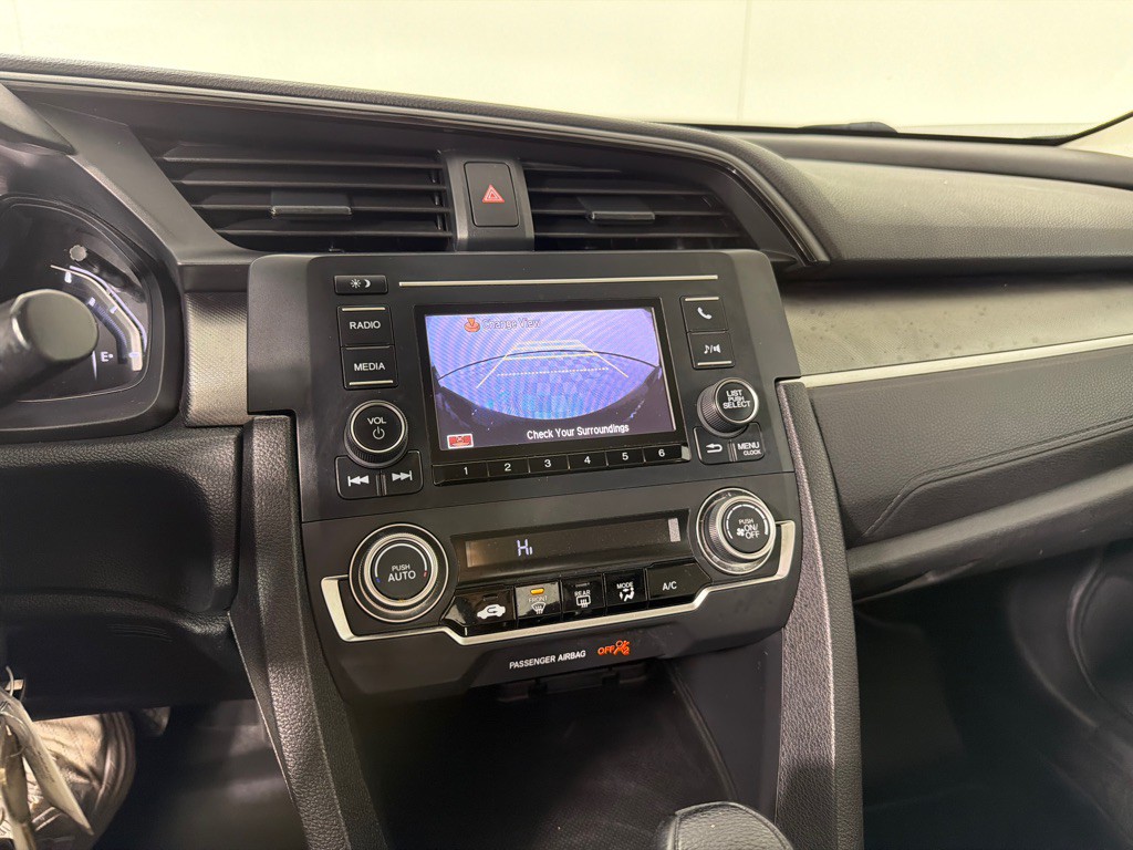2016 Honda Civic Image 15