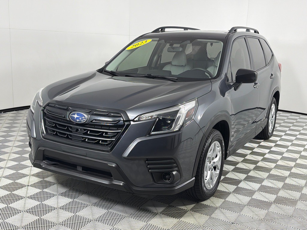 2023 Subaru Forester Image 10