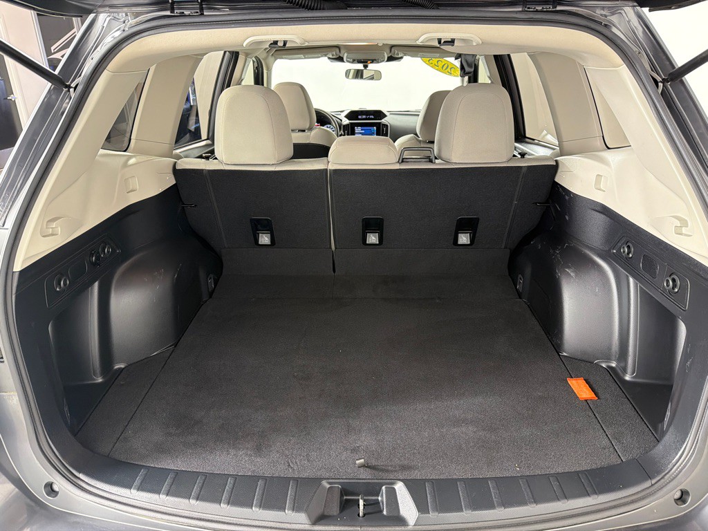 2023 Subaru Forester Image 21
