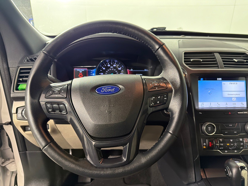 2019 Ford Explorer Image 15
