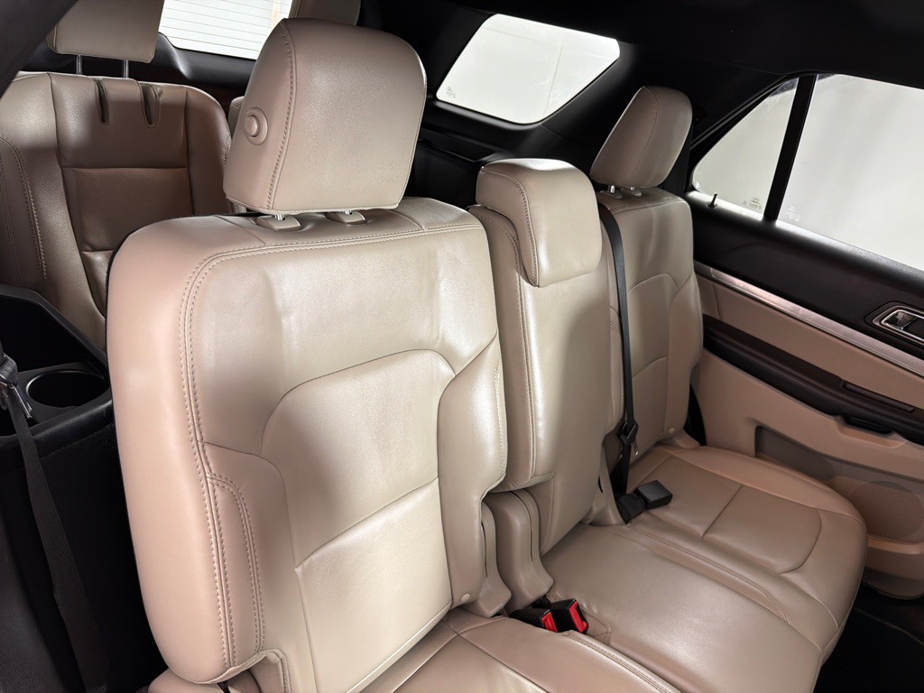2019 Ford Explorer Image 24