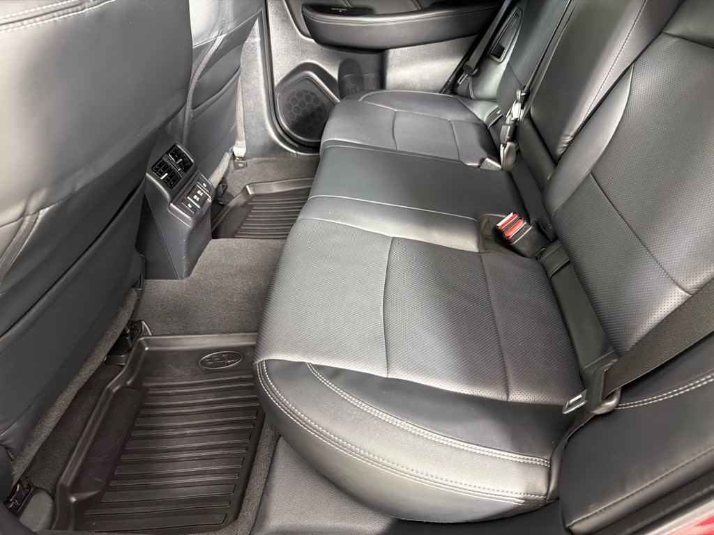2019 Subaru Outback Image 18