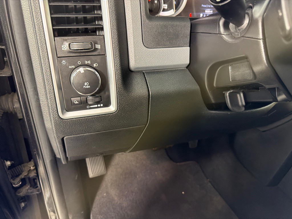 2016 RAM 1500 Image 13
