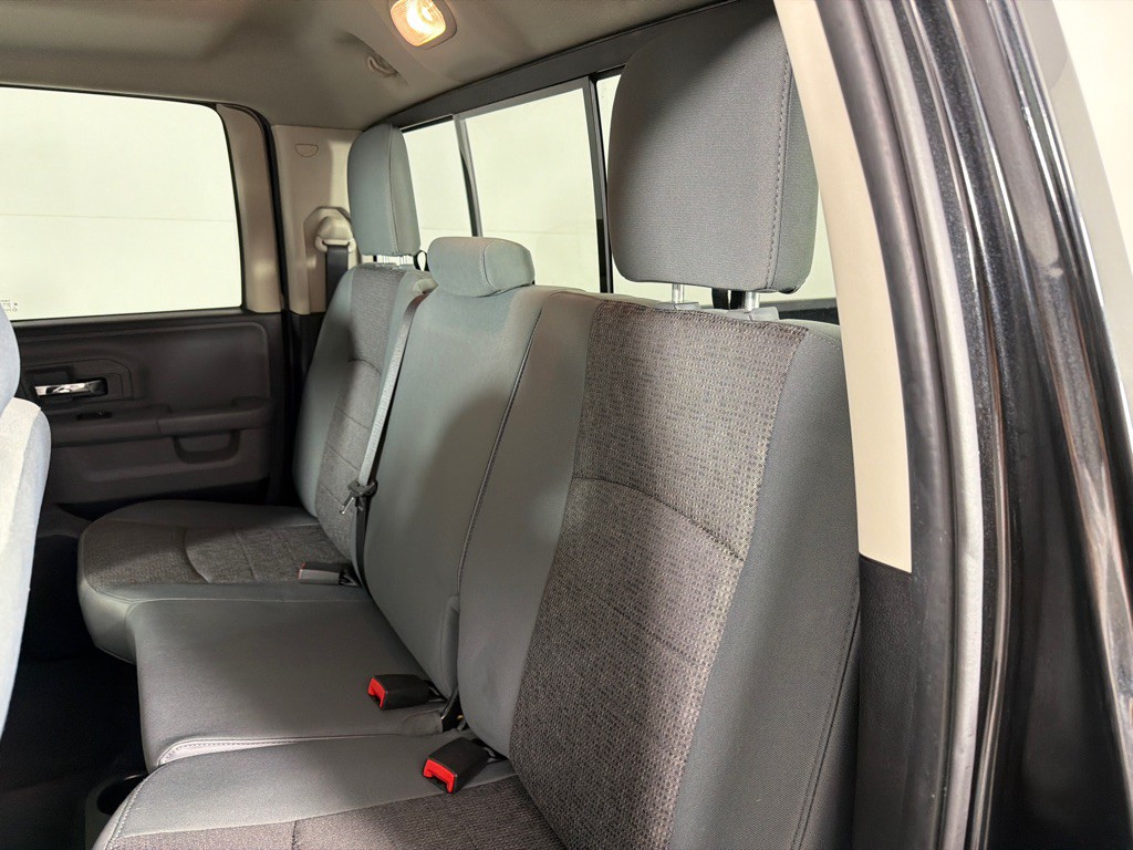 2016 RAM 1500 Image 18