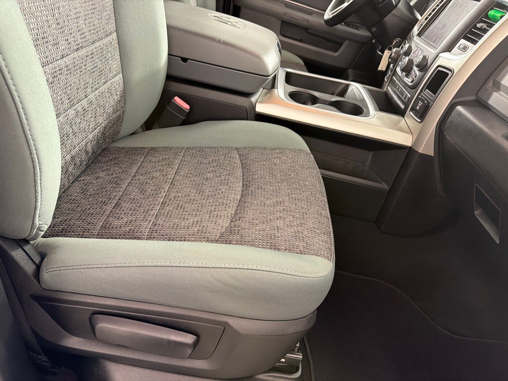 2016 RAM 1500 Image 21