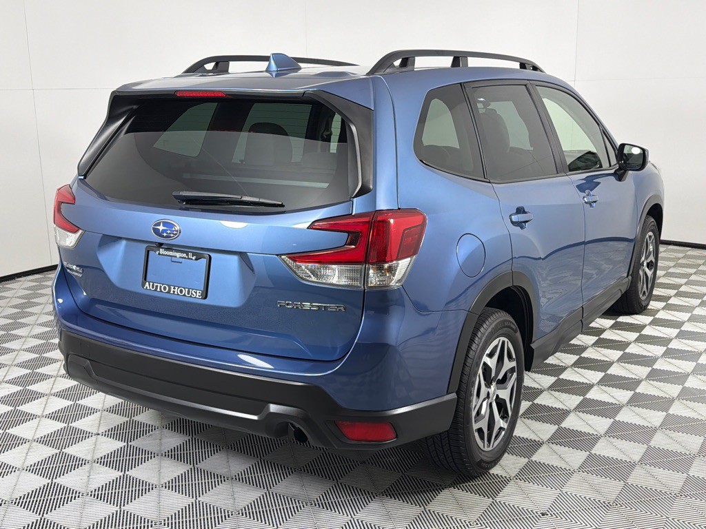 2022 Subaru Forester Image 5