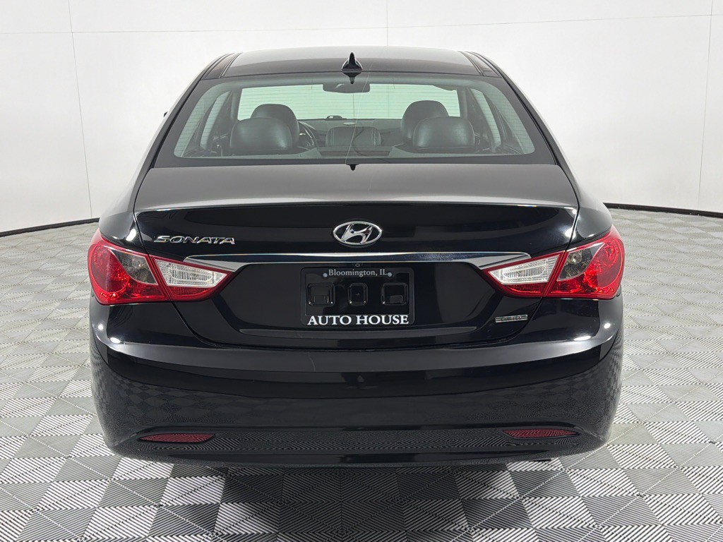 2012 Hyundai Sonata Image 6