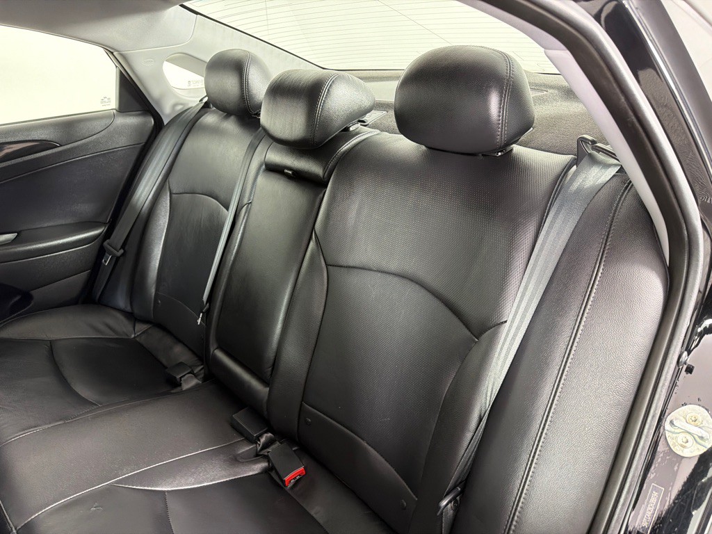 2012 Hyundai Sonata Image 18