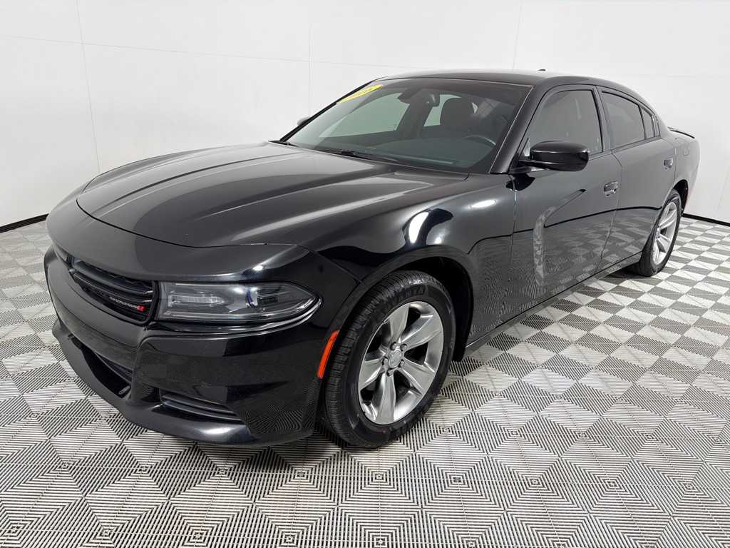 2016 Dodge Charger Image 9