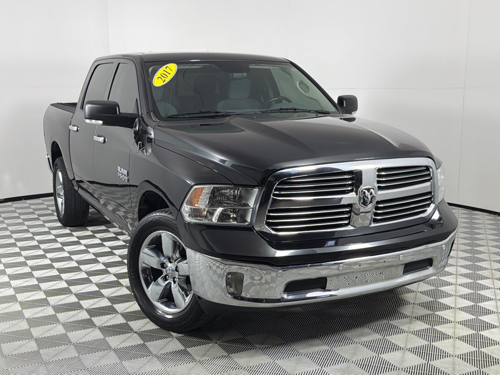 2017 RAM 1500 Image 2