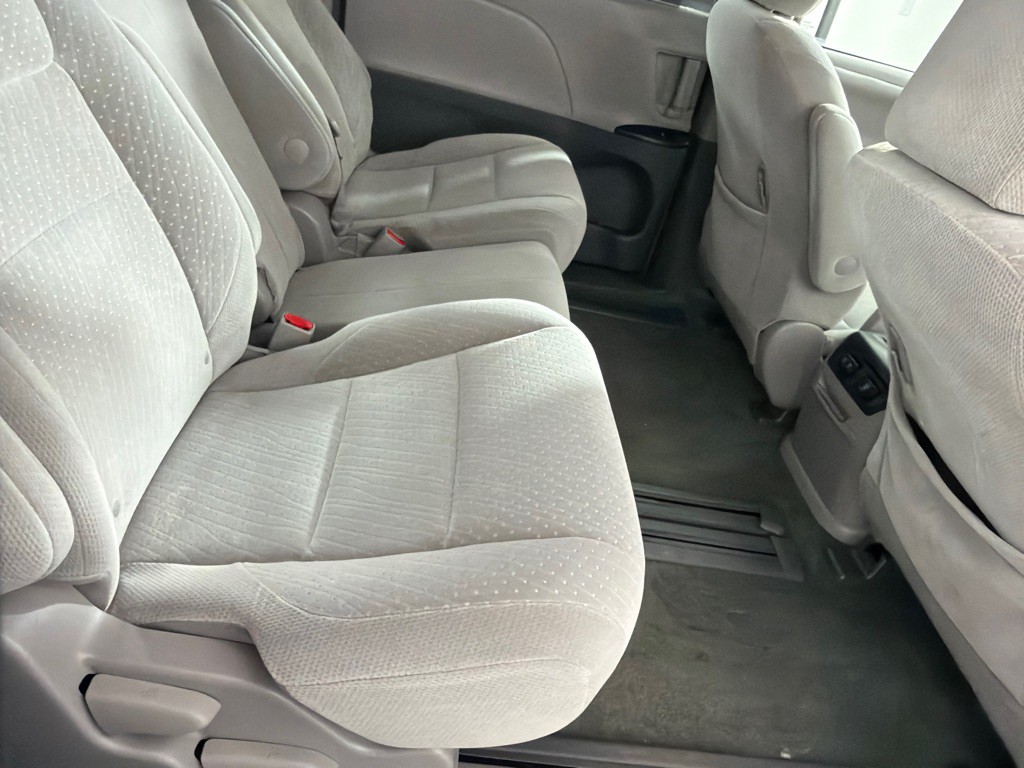 2018 Toyota Sienna Image 22