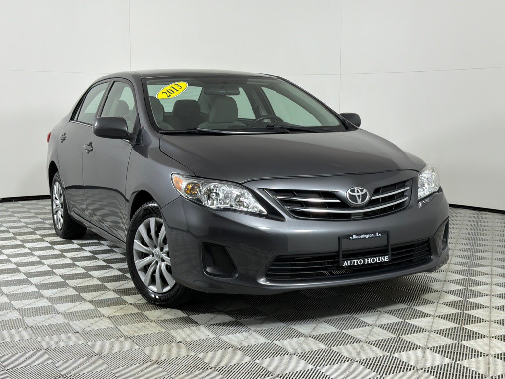 2013 Toyota Corolla Image 2