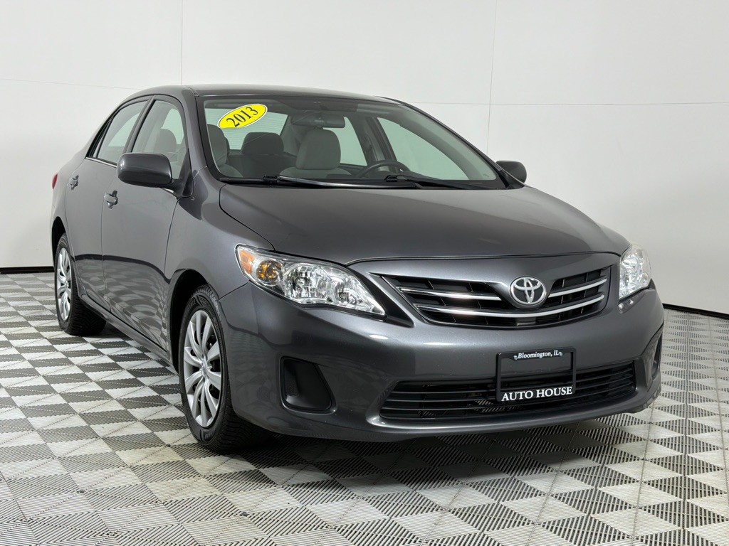 2013 Toyota Corolla Image 3