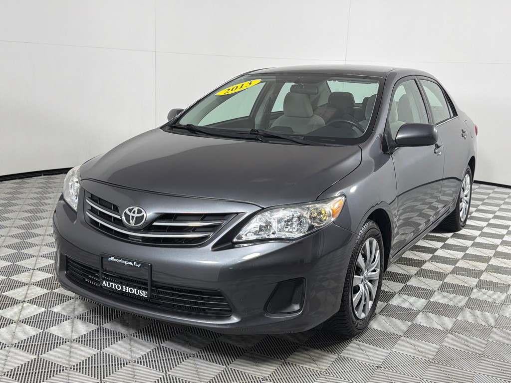 2013 Toyota Corolla Image 7