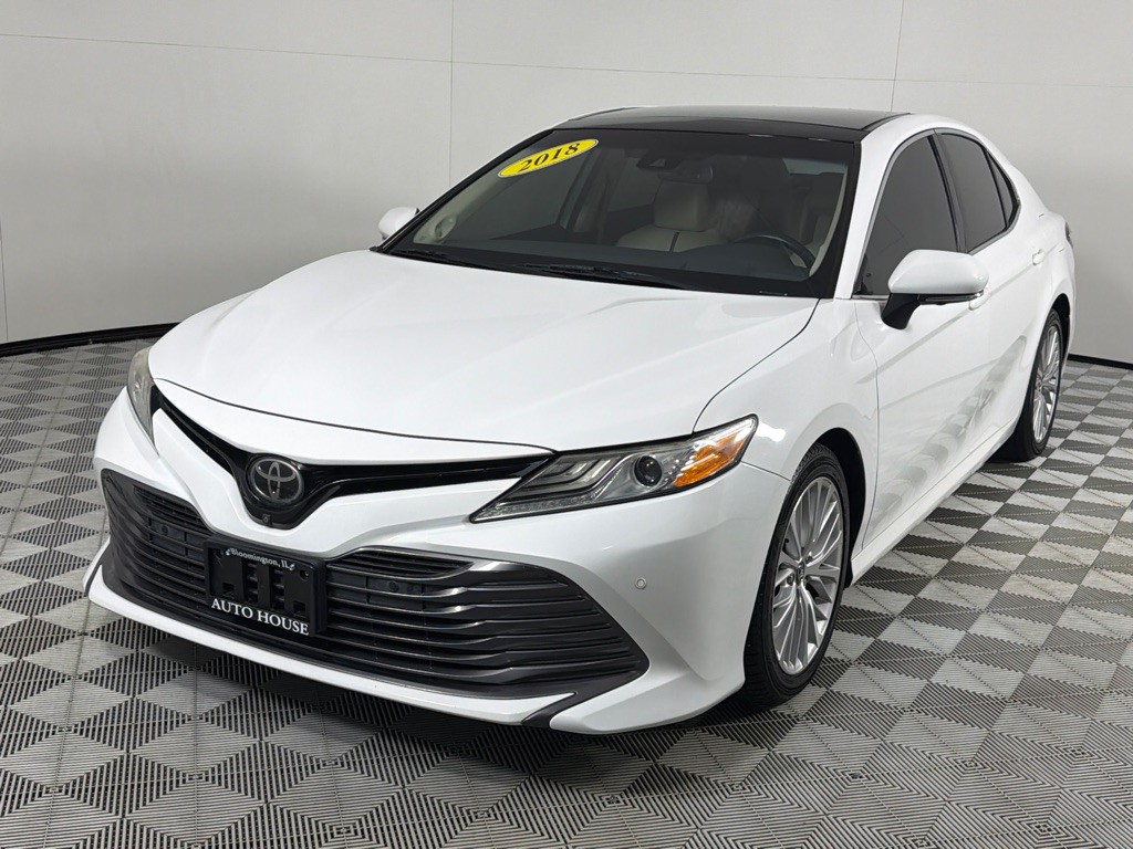 2018 Toyota Camry Image 10