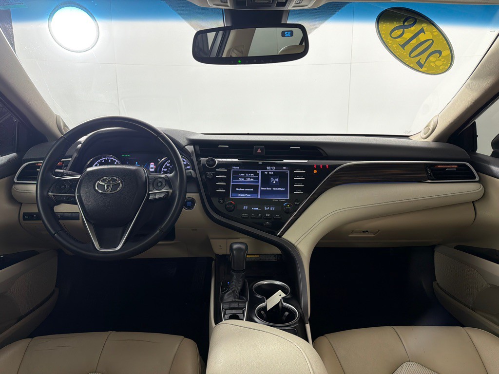 2018 Toyota Camry Image 25
