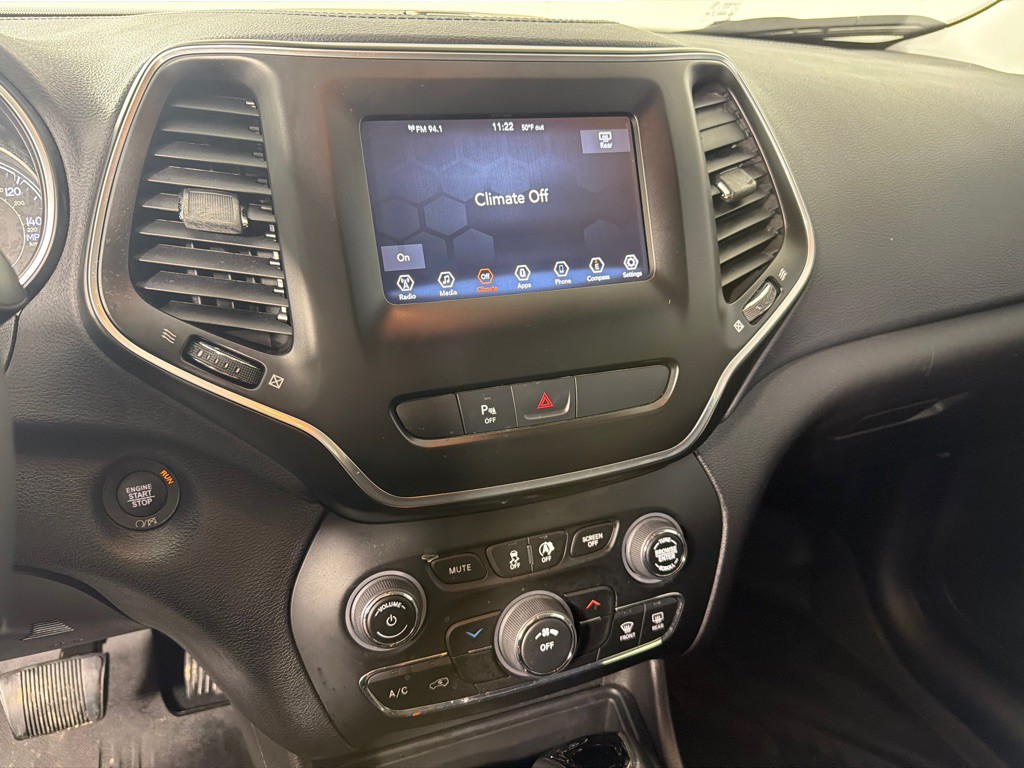 2020 Jeep Cherokee Image 16