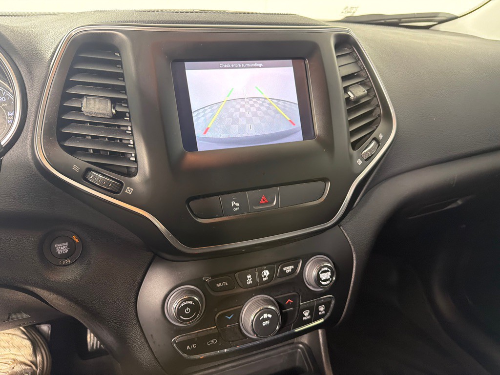 2020 Jeep Cherokee Image 17
