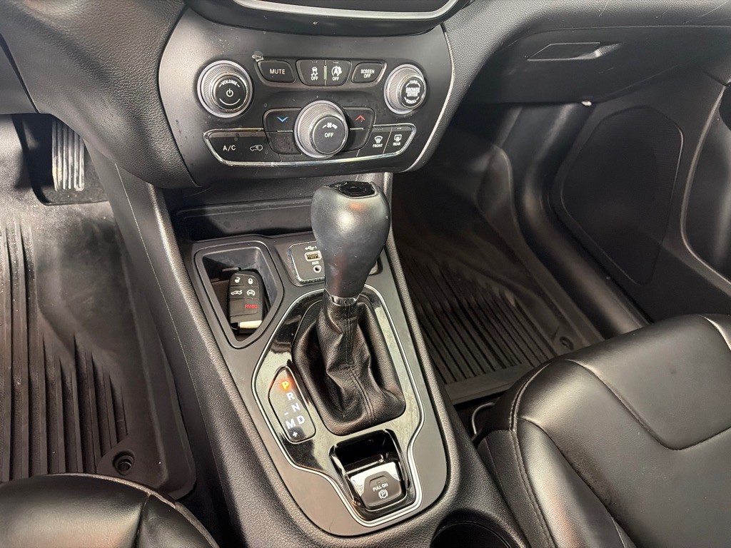 2020 Jeep Cherokee Image 18
