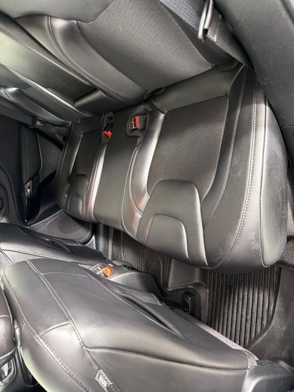 2020 Jeep Cherokee Image 19