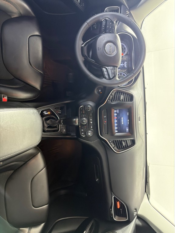 2020 Jeep Cherokee Image 26