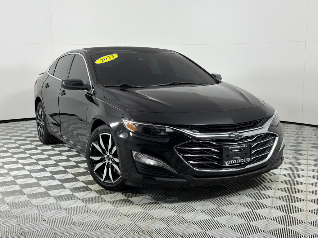 2023 Chevrolet Malibu Image 2