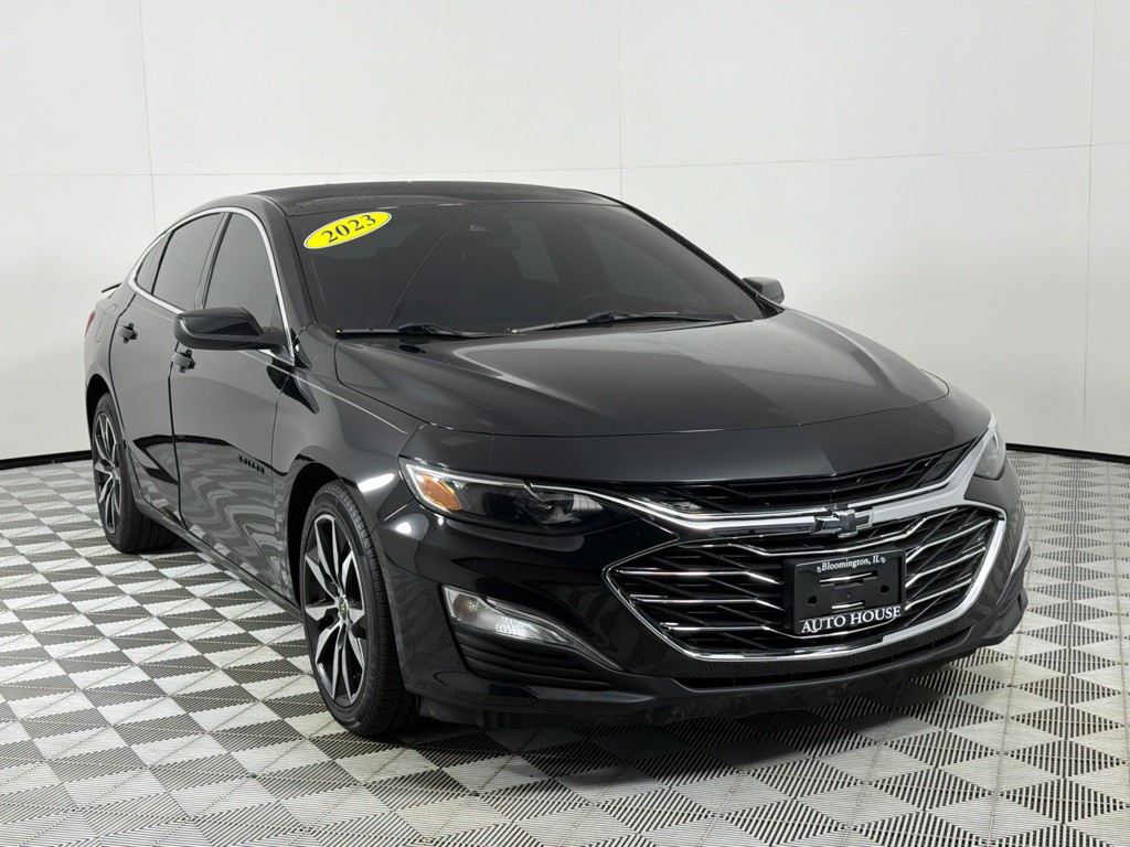 2023 Chevrolet Malibu Image 3