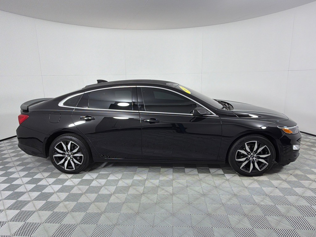 2023 Chevrolet Malibu Image 4