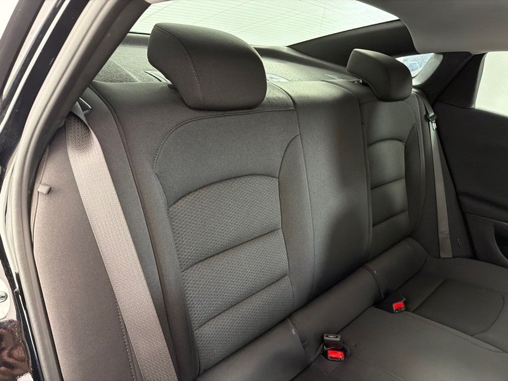 2023 Chevrolet Malibu Image 21