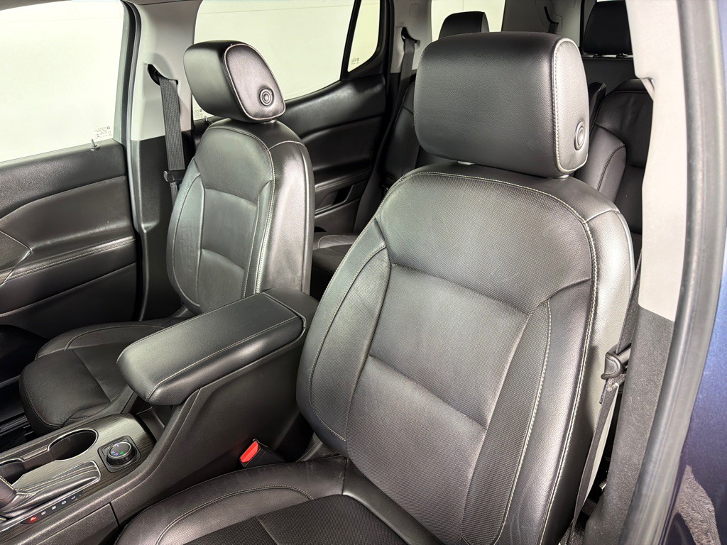 2018 GMC Acadia Image 12