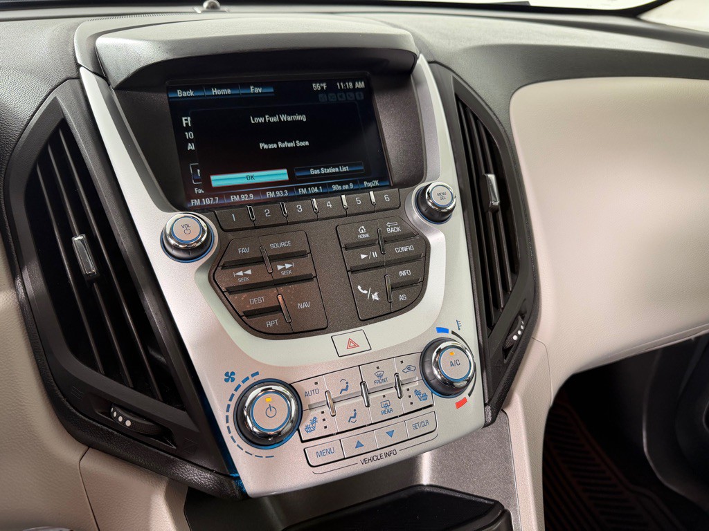 2017 Chevrolet Equinox Image 14