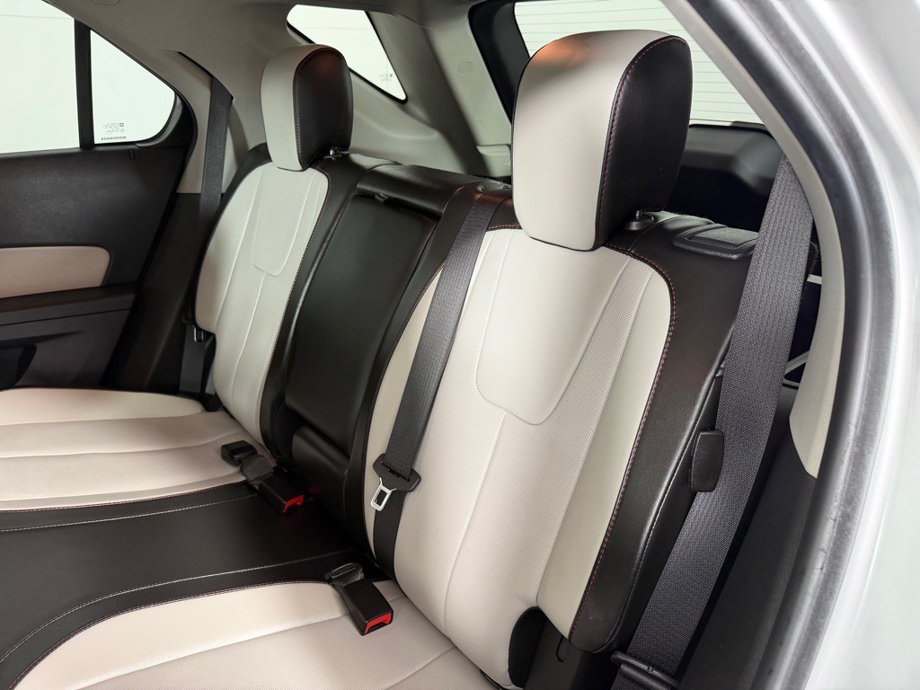 2017 Chevrolet Equinox Image 17